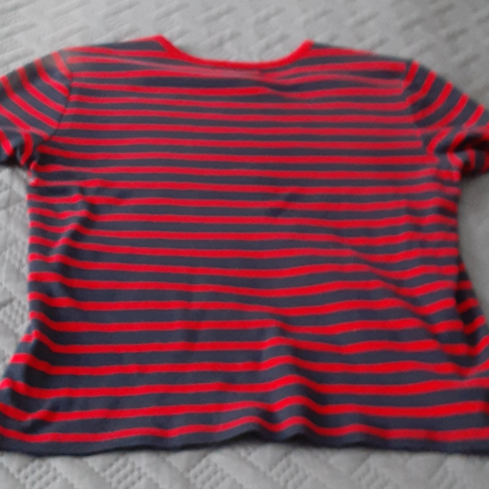 Shirt - Picture 4 of 4